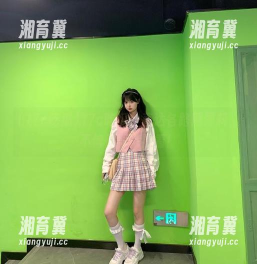 17c吃瓜，直达各路网黑料，不信你就戳戳看！