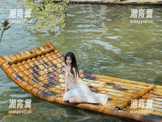 17c吃瓜正在直播：我的眼睛快要撑不住了，快来看！