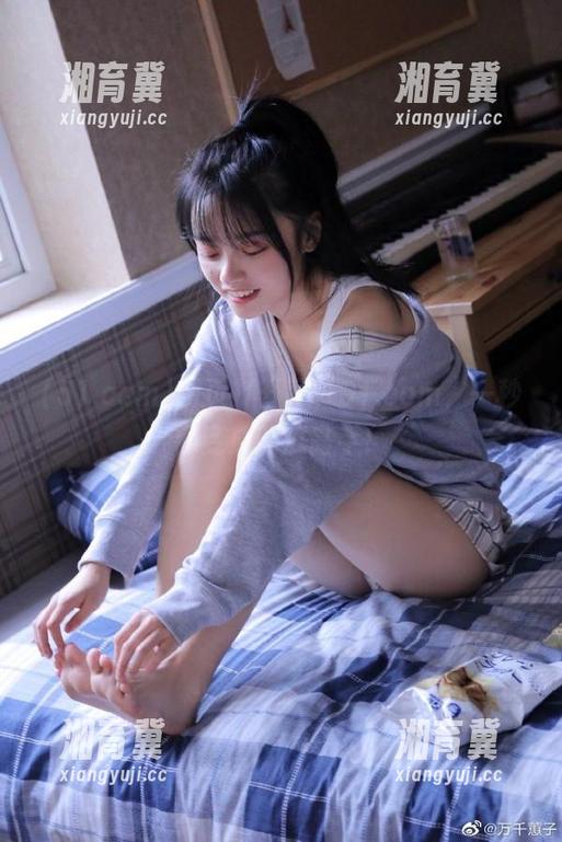 网页打开了，51.com，一秒钟变成吃瓜高手！