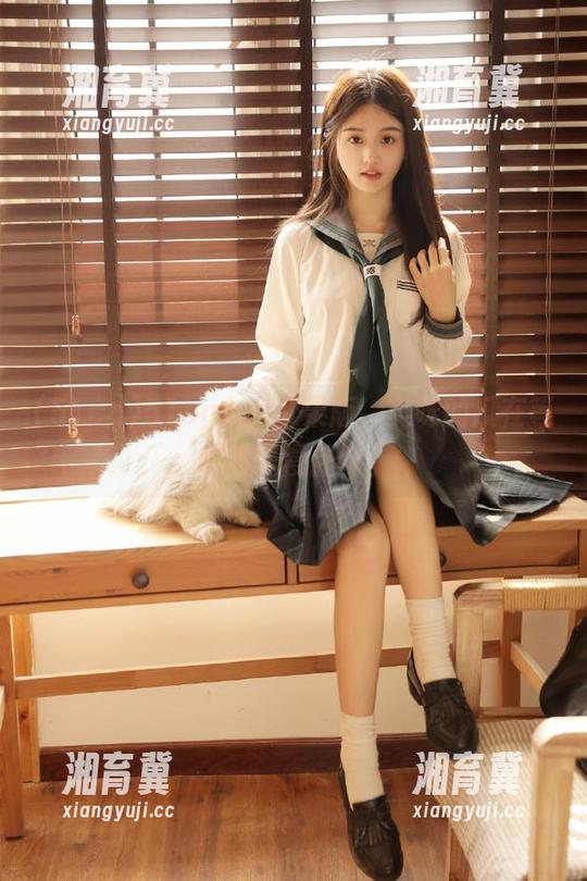 51cgfun苹果版，美味的瓜在等着你慢慢品味。