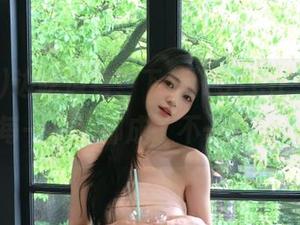 边吃边看！下载‘51cg’官网入口，让每一扫描都成了不一样的瓜旅程。