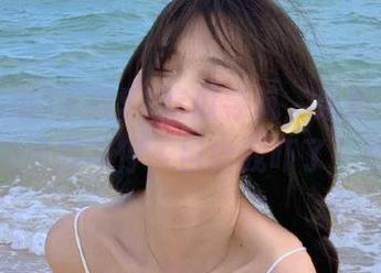 下载51吃瓜导航，果然一点击就是话题不停，目给我吓了一跳！
