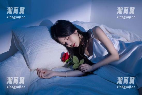 “51每日吃瓜”传送门，再贵的瓜也没你们吃得潇洒，这情景我得记录下！