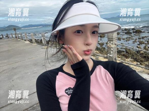 想当个吃瓜专业户？下载“www吃瓜网36wcc”app，我给你加油！