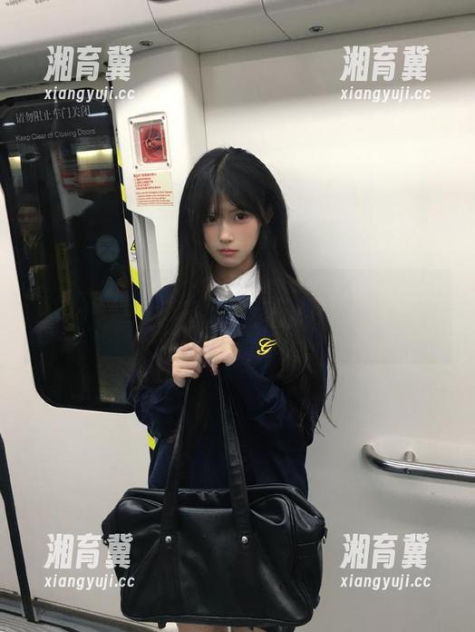 挂机看瓜，五一吃瓜网站传送门与我同行，默默狂点赞！