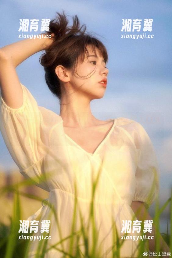 瓜田里逛逛，五一爆料入口大开，不想吃又忍不住！