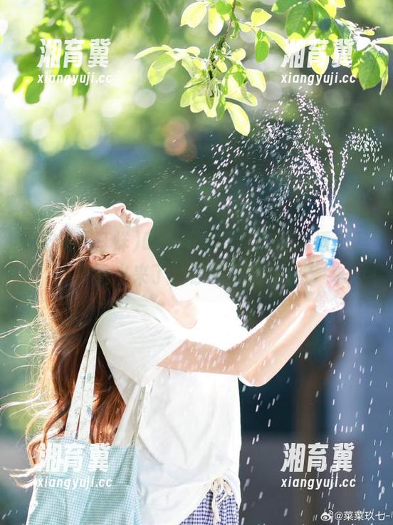 吃瓜不打烊 吃瓜不打烊,有些瓜透过网页跳出来了,你还不来瞧瞧?