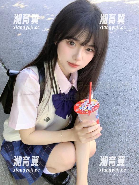 免费瓜不停——吃瓜不打烊，连夜加班看热闹！