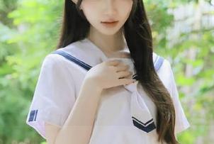 “吃瓜头条”里的免费内容就像是节日的嘉年华，心里忍不住默念——快来呀，我要更多！