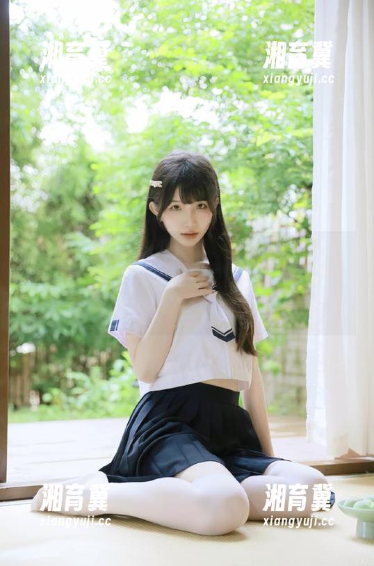 “吃瓜头条”里的免费内容就像是节日的嘉年华，心里忍不住默念——快来呀，我要更多！