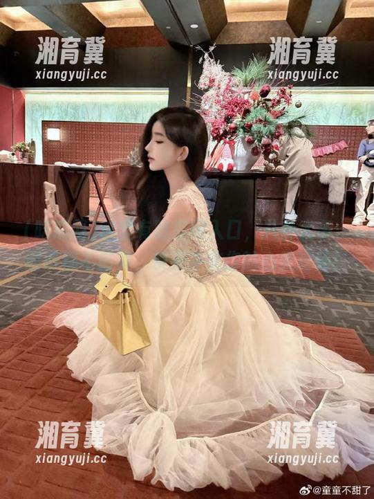 这里有吃瓜网入口，八卦太多，超市都不够卖，快来补充你的心灵鸡汤！