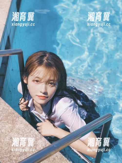 吃瓜网首页：在线吃瓜，轻松拿下剧本讲解员的角色！