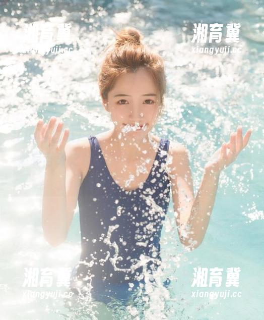 “国内吃瓜”最新网红秀，居然有言外之意送观众的情书，坐等各位吃瓜群众的热辣评论！
