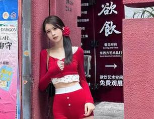 一路飙车，黑哥冲料传送门诱人的地址让人心跳加速！