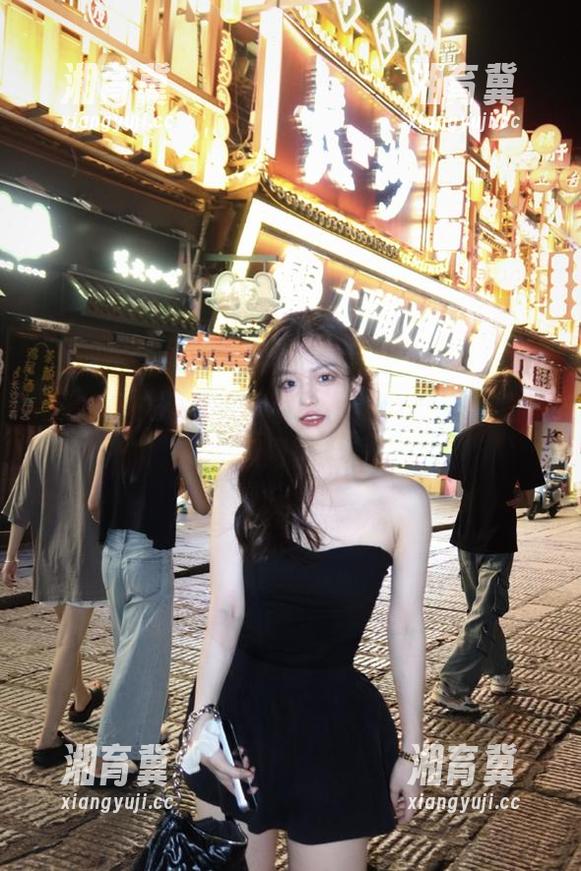 一个不小心就走上了奇妙线路的吃瓜网黑料166