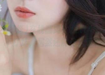 在线翻牌！zztt45.su黑料不打烊，居然还能这么玩？