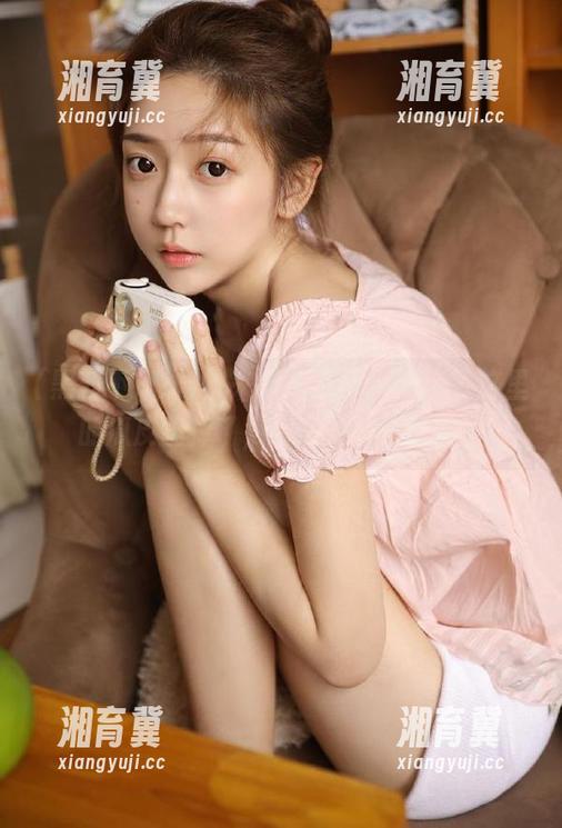 快来黑料不打烊app，这里的瓜皮扔掉了，果肉更唇齿留香！