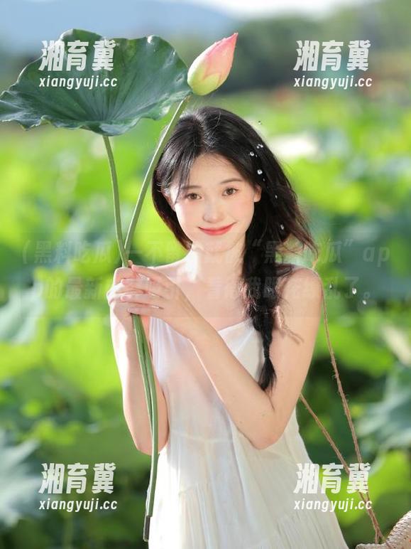 一不留神就被“黑料吃瓜”app的最新内容吸引，看得我眼花缭乱了。