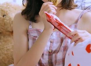 在黑料社网页翻起大浪，爆料罪会成为新潮流吗？