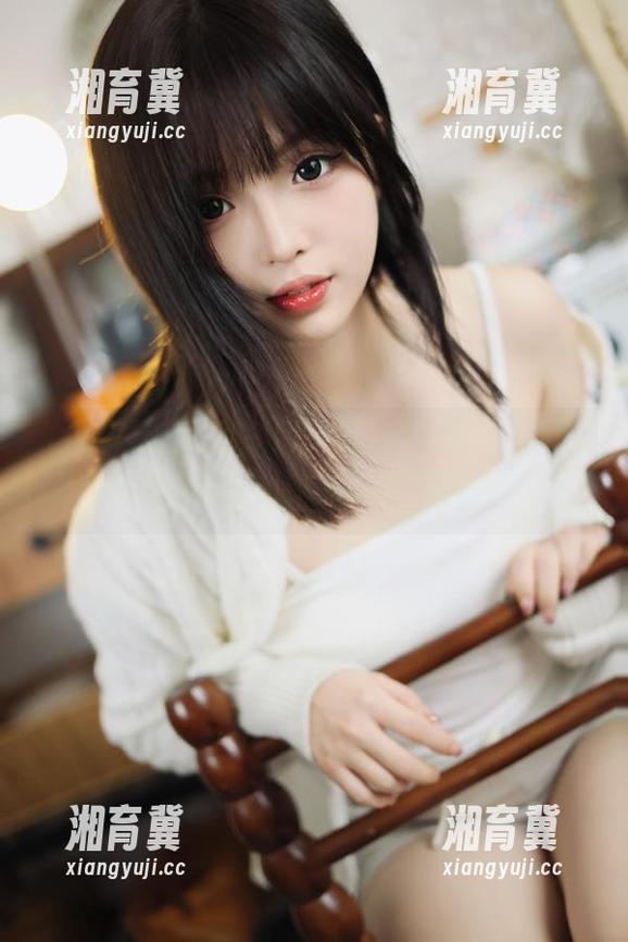 收藏一下，黑料社又双叒叕要炸出新料了，吃瓜吃到犯困～