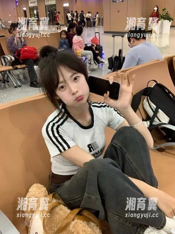 收到黑料社的更新通知，下载速度竟成了新燃点，哇哦～