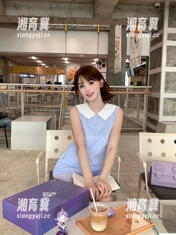 链接点进黑料社区，每个“一区二区”都像彩虹，真让人眼前一亮。