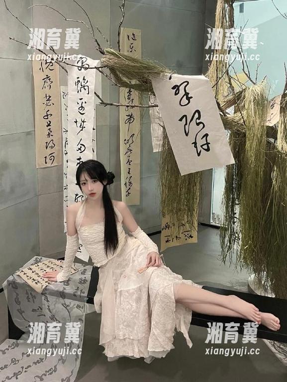 黑料网 黑料网直达,每天刷新八卦,感觉自己快变成吃瓜专家。