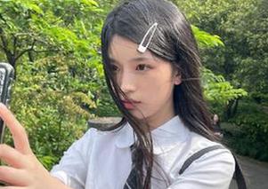 分享一下“黑料网”的在线互动，我保证真没想拉你进圈子，只想八卦而已。