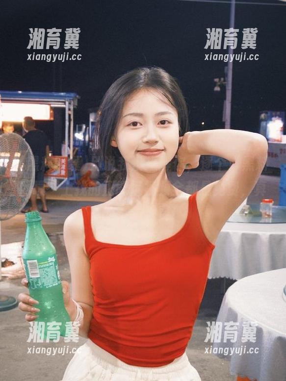 别说我没提醒你，逐个“黑料网曝”上找的正能量视频全都是免费，真的不看浪费！